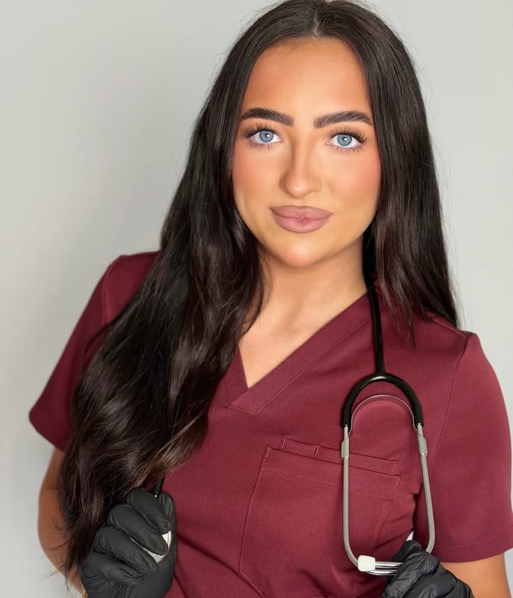 files/Nurse_poppy_Professional_headshots_give_your_business_a_face_people_can_trust_showcasing_credibility_personality_and_consistency_in_every_first_impression__blancadvancedskin.jpg